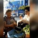 한동훈에게 찰밥 줬다고… 80대 노점상에 쏟아진 민원 폭탄 이미지