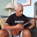 우쿨렐레연주 이미지