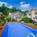 호수가에 펜션 이미지