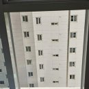 충무대로봄여름가을겨울아파트 앞 | [부산 유리 교체] 부산 남부민동 충무대로 봄여름가을겨울아파트 , 고층 픽스창 파손 로프 작업 유리...