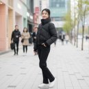 5891 | 간절기부터 초겨울까지, 게스 여성 페더라이트 봄버 다운 패딩 YO4W5891 리뷰