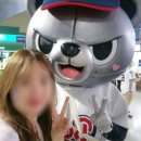 두산세탁소 | 잠실야구장 먹거리 앤티앤스, 1루 레드석 202블럭 10열 125,126 시야(양의지 데이 04.30 두산 vs KT)