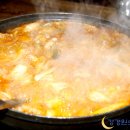 통돼지 두루치기 이미지