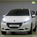 그린오토밋션 | 푸조의 B세그먼트 모델 208 1.6 e-HDi Feline 5도어 2013년형, 2012년 12월 정식수입된 오토차량입니다.