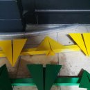 비행기 조형물 이미지