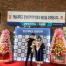 투썸플레이스 대구영남대점 | 등을 안보이는 사람
