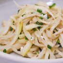 쓴맛 없이 맛있게 도라지볶음 만드는 법 이미지