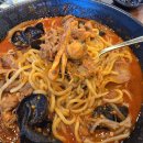 핫한 그 회사, 진짜 잘 나갈까 | 요즘 회사에서 핫한 경산 중산동 점심 맛집 (짬뽕, 군만두, 짜장면 존맛집!)