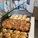 몬스터베이커리 | 대구 동성로 베이커리카페 "동성당" 기념품 간식 추천