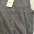 엠포인트 | [PEBBLEM 후기] 환승연애 나언님 착장 Paper Button Vest - Charcoal 페블엠 실착 후기