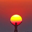 떠오르는 태양 이미지