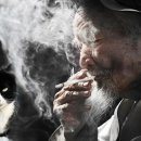 시선이 머무는 곳 이미지