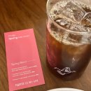 커피맛을 조금아는남자 이미지