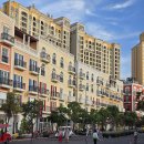 폴리타운 버스정류장 뒤 | 푸꾸옥 선셋타운 버기투어 후기, 가족여행에서 특별한 사진 남기기 좋았던 경험