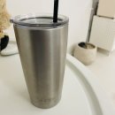 커피예티 | '예티 램블러(YETI Rambler®) 20온스 텀블러' 후기, 퇴근할 때까지 얼음이 남아있다고??!!