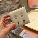 싱글로 가는집 | 나만 산 것 같은 불가리 디바스드림 싱글 이어링 후기 (ft. 착샷, 면세점 메리트, 관세)