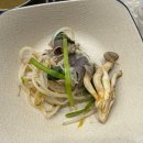 2145 | [용인 신갈동 맛집]농장 직송 버섯과 자가제면의 만남! '청년농부 버섯칼국수' 솔직 후기