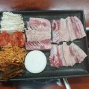 풍년솥뚜껑삼겹살 이미지