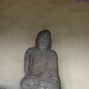 가좌리 석조약사여래좌상佳佐里 石造藥師如來坐像 이미지