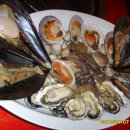 조개까는 세상 이미지