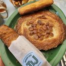 강남역 빵 뷔페 뚜레쥬르 강남직영점 그린플레이트 9900원에 음료 포함 통신사 할인 적립 웨이팅 주차