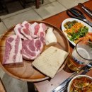 꽃돼지식당 이미지