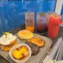 [남양주] 북한강 뷰맛집 카페 ‘라온숨(raon soom)&#39; 에서 빵 조지고 온 후기