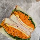 치킨비스 | 역 맛집 카페 샌드위치 맛집! '비스커피' 당근라페샌드위치 & 치킨텐더 포장 후기 (직장인 점심 강추!) 🥪