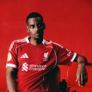 [갤러리] Isak Toast is Red 이미지