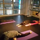 성인 스트레칭 발레 이미지