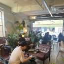 행복한 마을 2008동 앞 | 전북 전주 여행 : 전주 한옥마을 카페 “ 블루본즈 한옥 ” 커피 맛집 내돈내산 후기