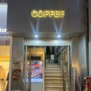 류가농장 | 부산 남포동 디저트 맛집 | 신창동커피 역대급 두바이 딸기 산도 후기