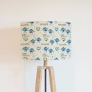 지구와 손잡기 이미지