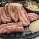 연탄춤추는돼지 | 있던 연탄불의 추억, 레트로 감성 가득한 '예산 연탄집' 내돈내산 찐후기 (ft. 삼겹살 &amp; 돼지갈비 정복기)