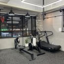 운동공간 비트윈 이미지