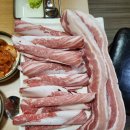 풍림아파트상가 고기맛집 참숯구이전문점 안성골화로구이 정육점 식당 입니다.