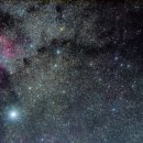 백조자리 알파성 데네브 주변 은하수 이미지