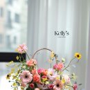[취미 꽃꽂이 클래스] 플라워 스쿨이 전하는 일상 속 소소한 행복