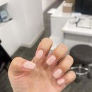 네일은 예뻐지니