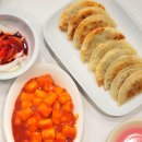 프렌즈떡볶이 | 방학 준비템 쌀떡볶이밀키트 부산당면만두 납작프렌즈 후기