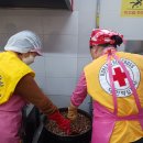 해운대구협의회 반송2동봉사회 반석복지관 팥죽봉사 하다. 이미지