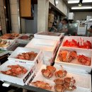 유희기업 앞 횡단보도 | 일본 북해도 훗카이도 특산물 해산물 니조시장 삿포로쇼핑 유바리멜론 내돈내산 솔직후기