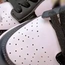 패션.케어세탁소 | [내돈내산]흰 운동화 세탁소 비용 아끼는 법! 물빨래 없이 찌든 얼룩 지우는 스펀지 클리너 찐후기