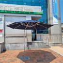 CU 편의점 앞 횡단보도 이미지