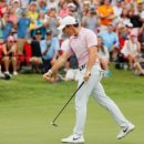 Tour Championship: Rory McIlroy wins by four shots for second title 이미지