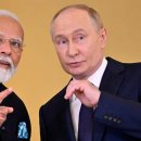 두 남자의 포옹 이미지