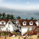 숲속의 하얀펜션 이미지