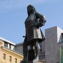 오페라의 뜰 1 이미지