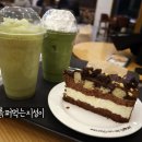 엔제리너스 커피 초코크런치 케이크 정말 맛있어!