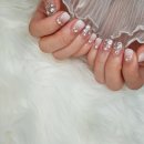 달콤한 네일 이미지